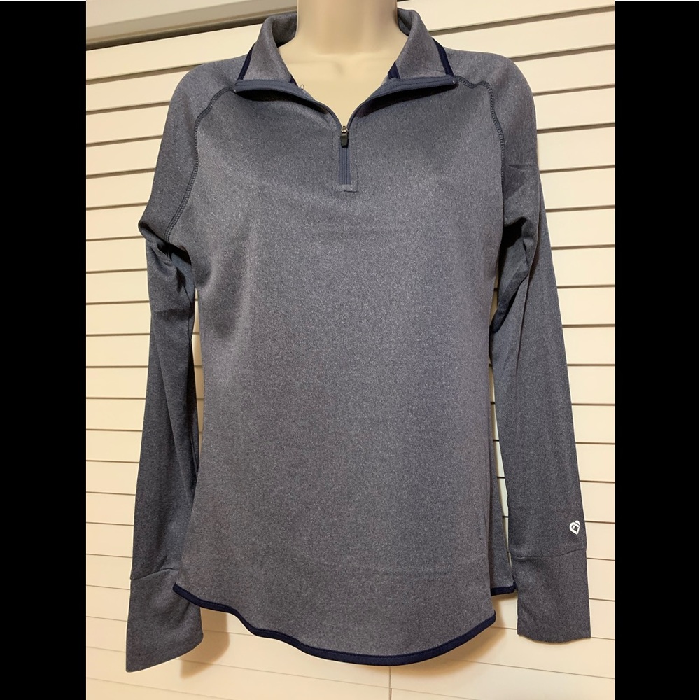 Colosseum athletic top